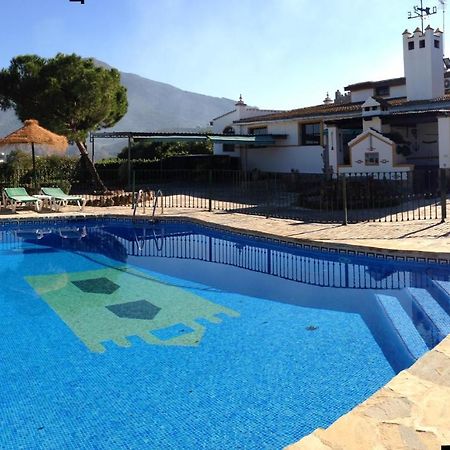 Tu Villa Rural Cortijo Los Cantos 7 Dormitorios Piscina Privada Alhaurin el Grande Luaran gambar