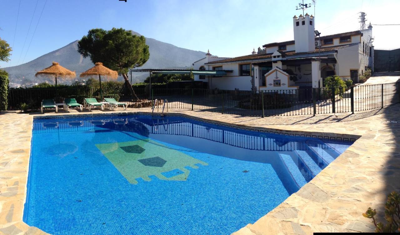 Tu Villa Rural Cortijo Los Cantos 7 Dormitorios Piscina Privada Alhaurin el Grande Luaran gambar