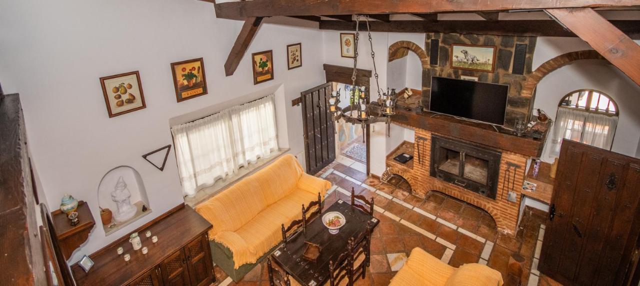 Tu Villa Rural Cortijo Los Cantos 7 Dormitorios Piscina Privada Alhaurin el Grande Luaran gambar