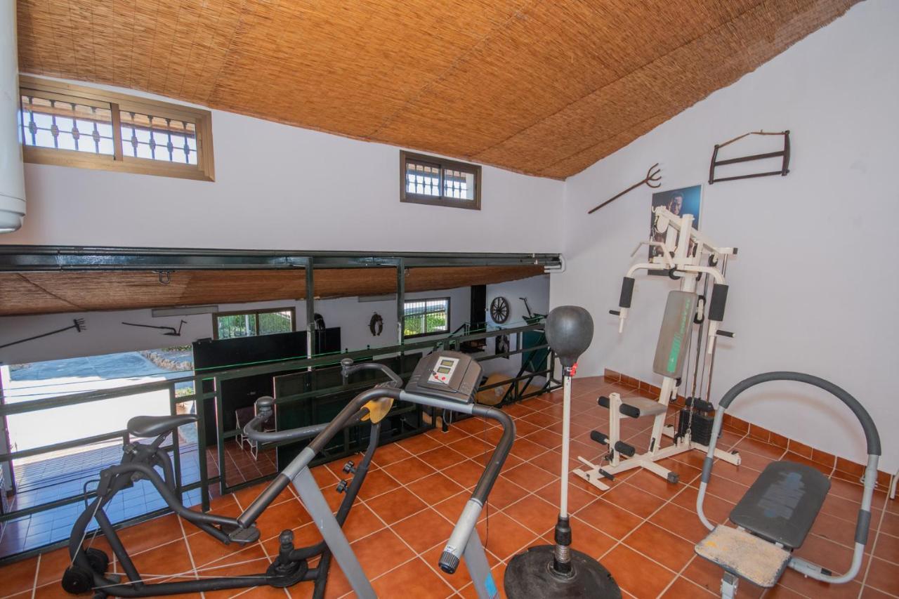 Tu Villa Rural Cortijo Los Cantos 7 Dormitorios Piscina Privada Alhaurin el Grande Luaran gambar
