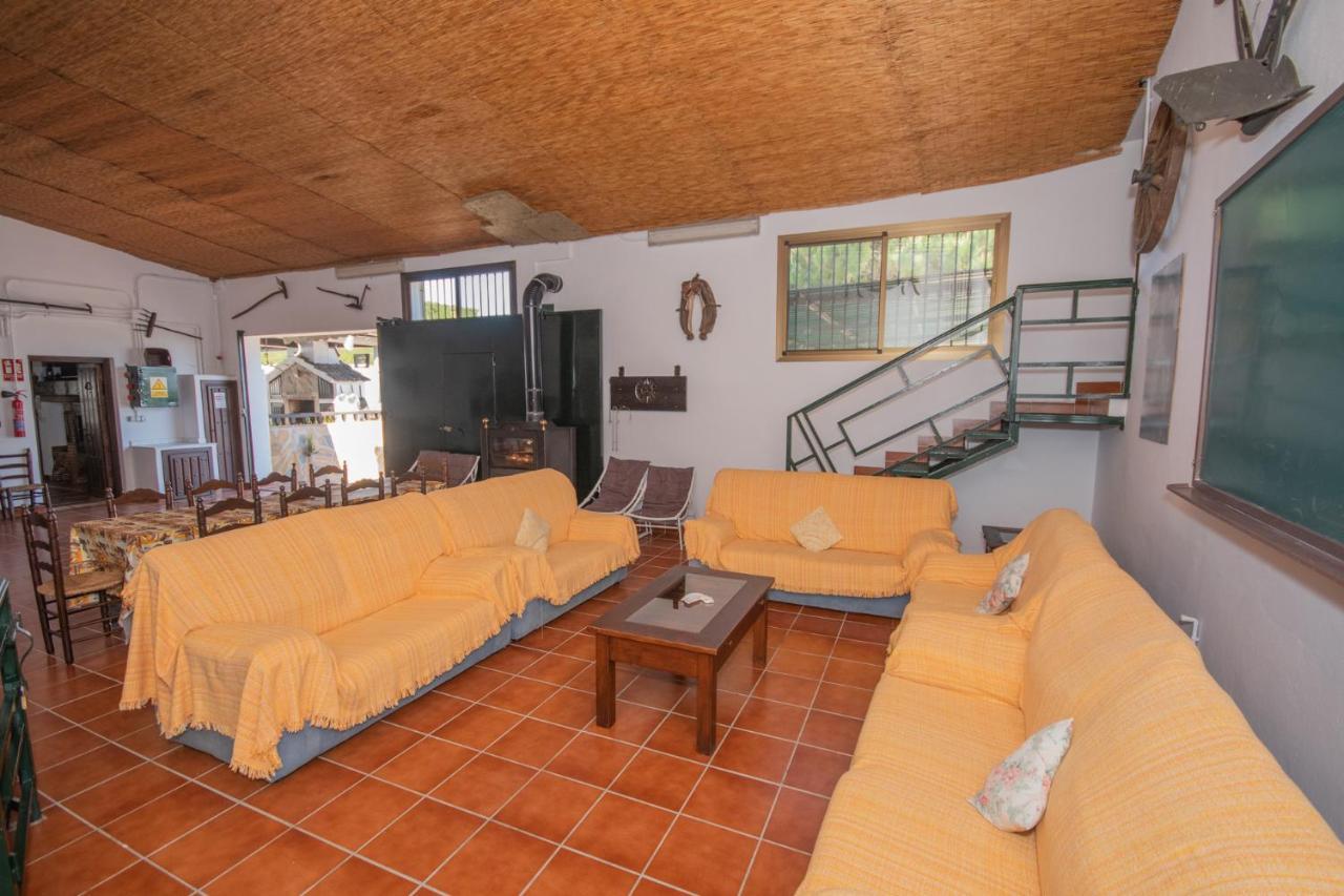 Tu Villa Rural Cortijo Los Cantos 7 Dormitorios Piscina Privada Alhaurin el Grande Luaran gambar